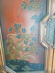 Antique Berkey & Gay China Cabinet Floral & Bird Design 1920’s-30’s with Key