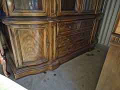 Drexel Vintage Oak China Cabinet Glass Doors Drawers Lighting 61x88x17in