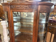 Exceptional American Antique Carved Golden Oak China Curio Cabinet Bookcase 1900