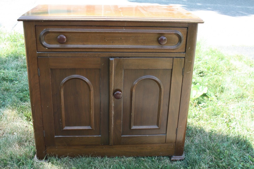 Vintage One-Drawer Washstand Cabinet (Refinished) Walnut? 30″ W, 28.5″ H, 16″ D