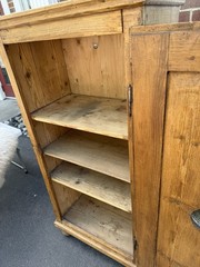 Antique Style Primitive Pine Pie Safe Cupboard – Punched Tin – Dovetail – w/ Key