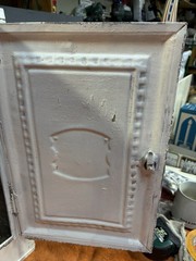 DN •Vintage Rustic Tin Metal Pie Safe Bread Cake Cabinet Farm House Decor