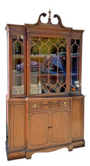 Thomasville Walnut Display Hutch China Cabinet Wood Vintage glass Doors