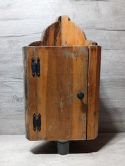 Vintage Style Wooden Corner Hanging Cupboard/Wall Cabinet W Shelves