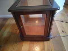 Lighted Glass Table China Display, Vintage, great shape