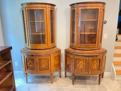 Early 20th Century Italian Inlaid Demilune Curved Glass China Cabinet Vitrine