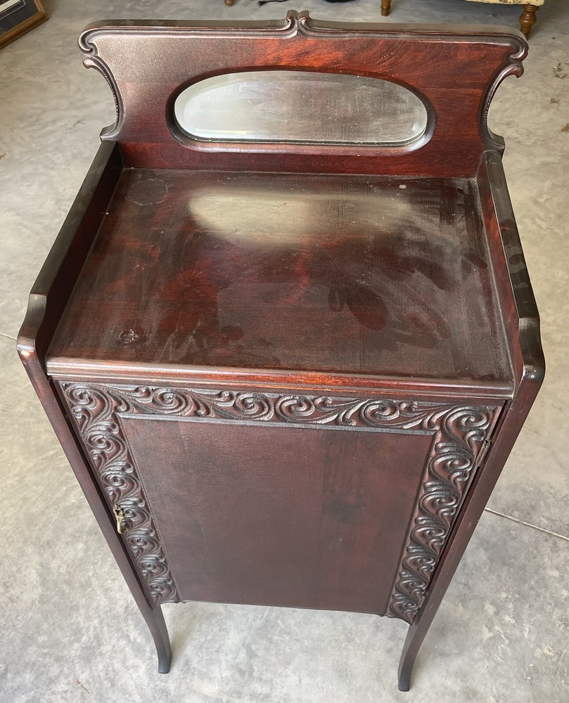 19th Century Mahogany Sheet Music Or Drawings Cabinet.