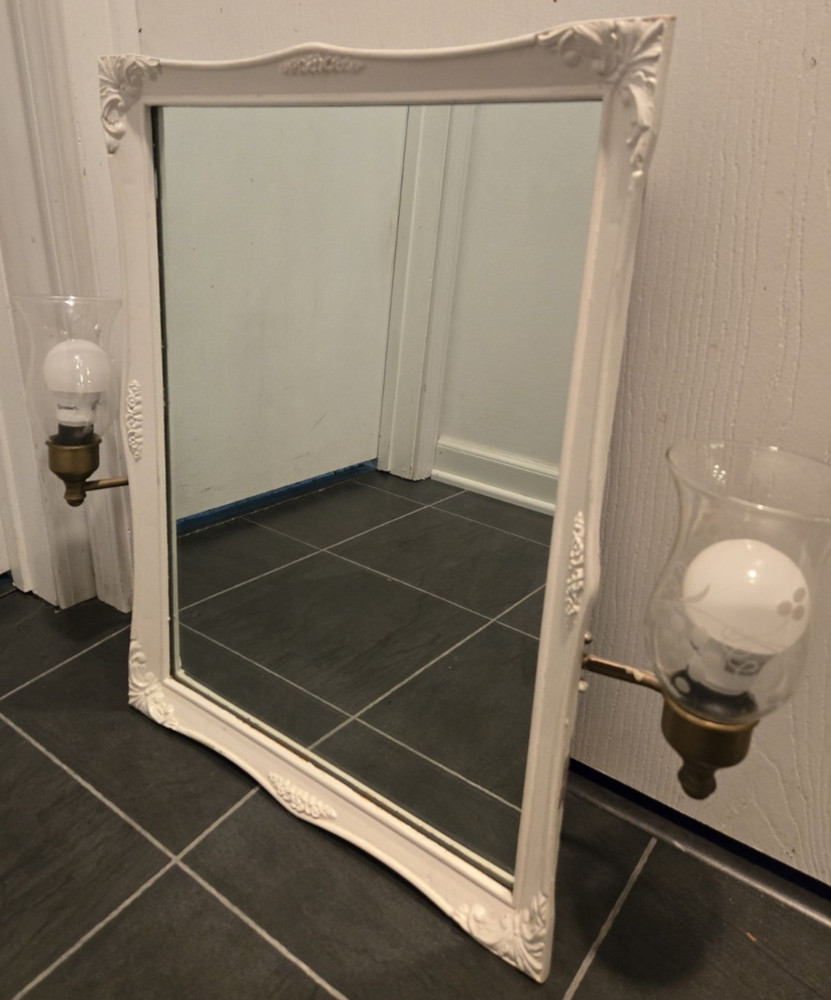 VINTAGE SEARS FRAMED MIRROR MEDICINE CABINET WITH SCONCE LIGHTS