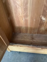 Antique Pine Two Door Wardrobe Cabinet With Removable Shelf & Bar Has Rack