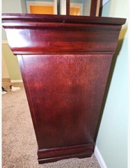 Vintage Ethan Allen Lighted Mahogany Breakfront China Cabinet