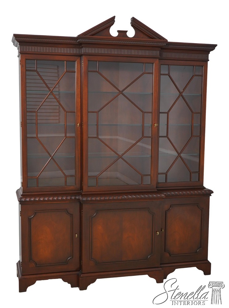 61013: BAKER Chippendale Mahogany 3 Door China Breakfront