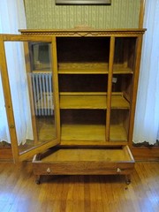 Antique Oak China/display Cabinet