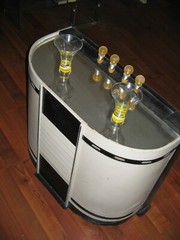 VTG REFINISHED REPURPOSED DECO CHAIRSIDE RADIO TABLE WOOD MIRROR CABINET TABLE
