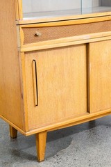 Mid Century Modern China Cabinet Hutch Meier Pohlmann Blonde Glass Doors Vintage