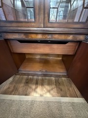 Henredon Mahogany Inlaid Flame Regency Breakfront China 2 piece Display Cabinet