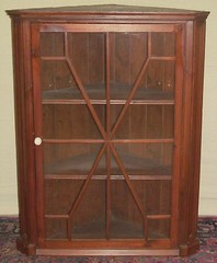 ANTIQUE QUEEN ANNE PERIOD WALL HUNG CORNER CABINET WITH TWELVE LIGHTED DOOR