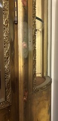 Vintage Louis XV Curio Cabinet – Bowed Glass – Locking Door – Glass Shelves
