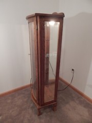 Vintage Curio Cabinet Wooden & Glass; Lighted, Mirrored, Glass Shelves, Lock Key