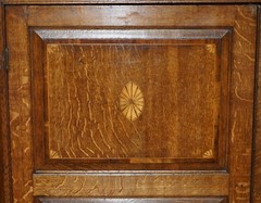 EXQUISITE ANTIQUE 1800 SHERATON INLAID HOUSEKEEPERS CUPBOARD WARDROBE DRAWERS