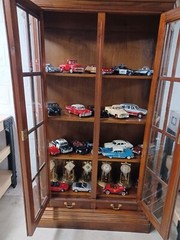 Vintage Wood Mahogany Glass Book Items Store Display Cabinet Curio Furniture…