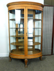 Rare 2 Door Antique Quartersawn Oak Bow Curve Glass China Cabinet Lion Feet