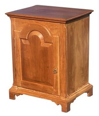 VINTAGE QUEEN ANNE ANTIQUE STYLE PENNSYLVANIA TOMBSTONE DOOR CHERRY SPICE CHEST
