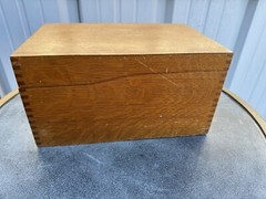 Vintage Globe Wernicke Wood Dove Tailed Rolodex Box Nice Oak ?