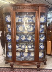 Exceptional American Antique Carved Golden Oak China Curio Cabinet Bookcase 1900