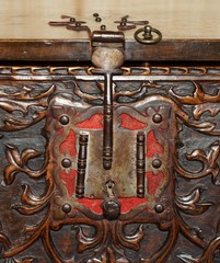 LOVELY ORNATELY CARVED 18TH CENTURY SPANISH CABINET ON STAND WITH HIDDEN STORAGE