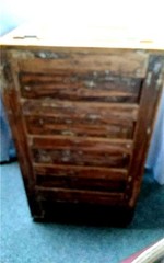 Antique Oak Ice Box – Refinished – ORIGINAL INSIDE- Great BAR! – LOCAL PICK-UP