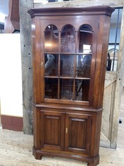 Statton Chippendale Style Solid Cherry Corner Cabinet with Keys