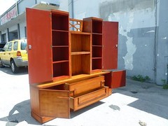 SIGNED JAMES MONT COROMANDEL RED CABINET W GOLD GILT BAMBOO DECORATION – P