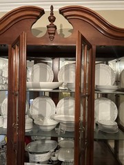 Antique China Cabinet (working lights) Great Condition, Beautiful Oak Color
