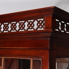 Oversized Lexington Palmer Home Federal Style Mahogany China Cabinet 20thC