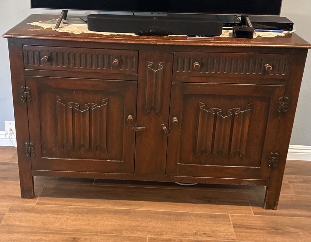 Antique cabinet with 2 drawers and 2 cupboards can function as a TV stand
