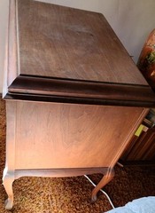 Antique Solid Wood Victrola Record Player Cabinet – CABINET ONLY – VGC – USEFUL