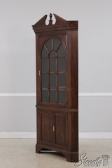 F71051: STICKLEY Chippendale Mahogany Corner China Cabinet