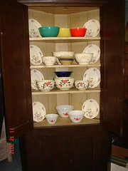 Antique One Piece Blind Corner Cupboard with Grained Finish – Lehigh County, Pa