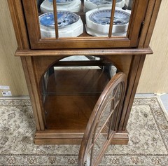 63665 Mahogany Curio Cabinet China Showcase Bookcase