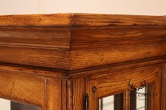 Thomasville Lighted Oak China Cabinet