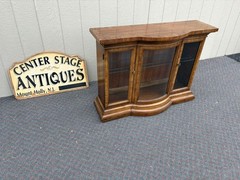 67663 American of Martinsville Serpentine Buffet with Glass Doors