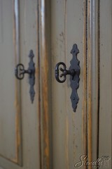 70896: WOODLAND Large Country Distressed Painted Cabinet