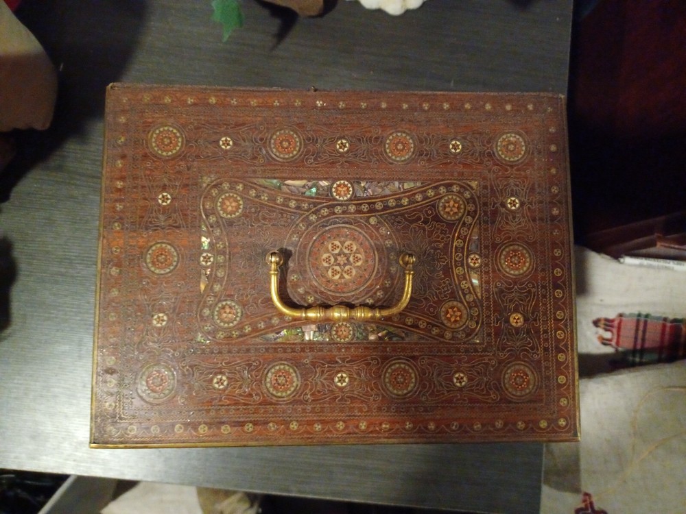 Antique mini wooden box