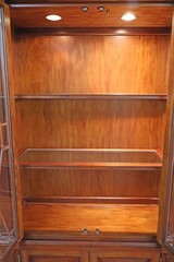 Ethan Allen Newport Collection Mahogany Bookcase China Cabinet Breakfront