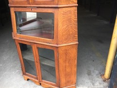 STUNNING antique Quartersawn oak corner cabinet glass doors mirrored shelf 99″ h