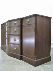 Beautifully Restored Federal 1950 High-End Inlay Irwin Furniture Mahogany Buffet