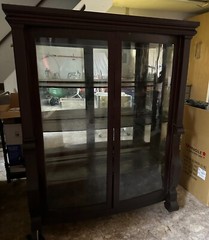 Vintage curved glass and mirrored china cabinet hutch