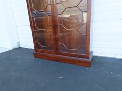 Henredon Chippendale Tall Large Flame Mahogany Display China Cabinet 6470