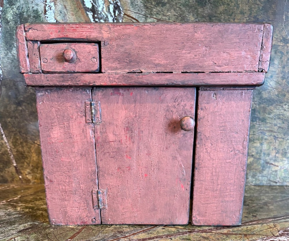 RARE ONE OF A KIND ANTIQUE PRIMITIVE CHILD’S TOY DRY SINK NICE RED PAINT