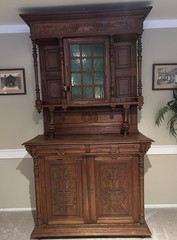 Antique Engraved Walnut Hutch With Green Art Glass Cabinet * Pick Up Only
